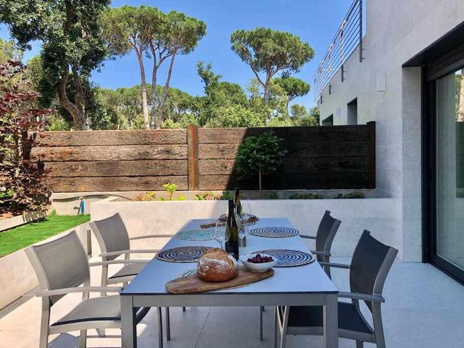 Naramia Sagaro Villa With Poolgarden10 Pax S'Agaro Kültér fotó